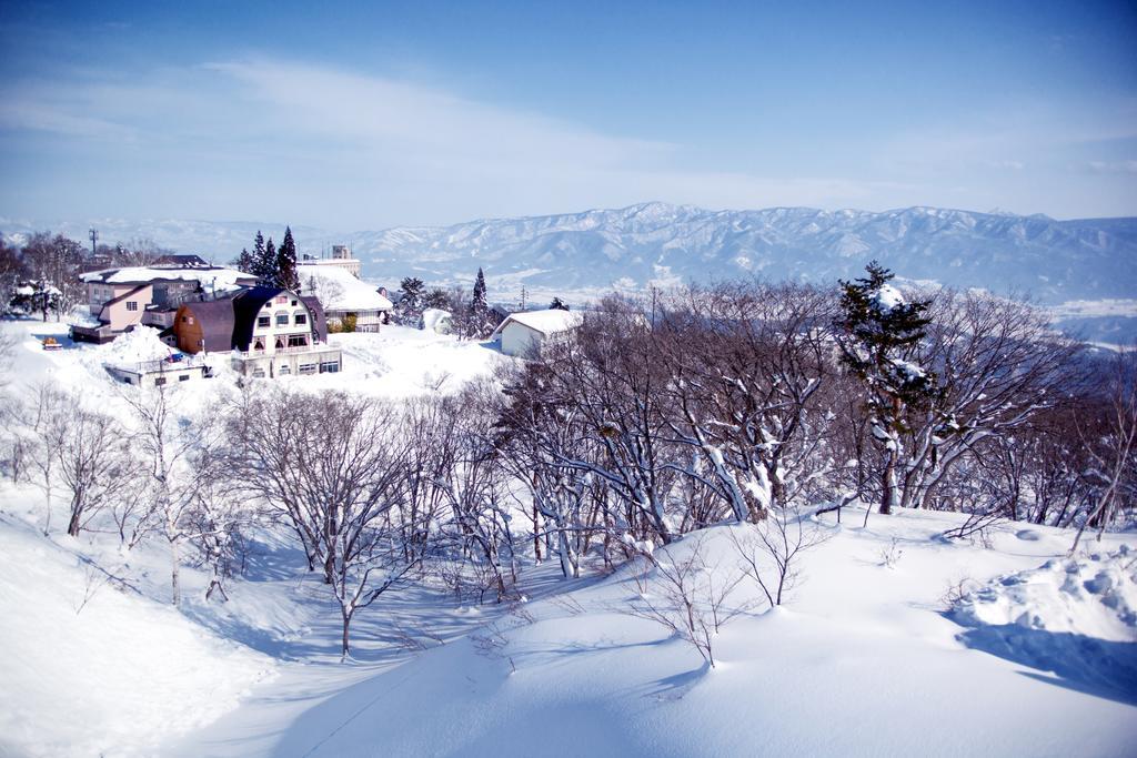 斑尾山雪球小木屋日式旅馆 饭山市 外观 照片